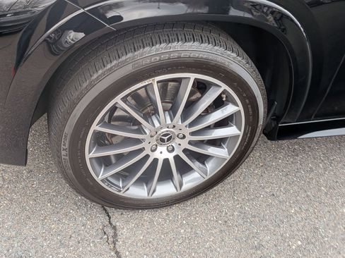 Used 2024 Mercedes-Benz GLE 350 4MATIC image 10