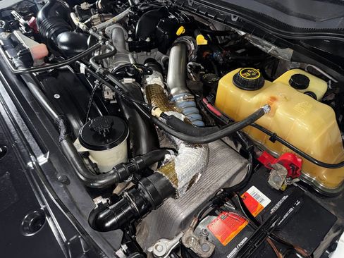 Used 2018 Ford F550 4x4 Regular Cab Super Duty image 83