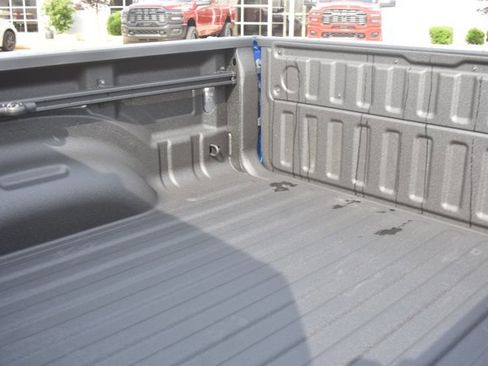 Used 2026 RAM 1500 Tradesman AWD/4WD image 12