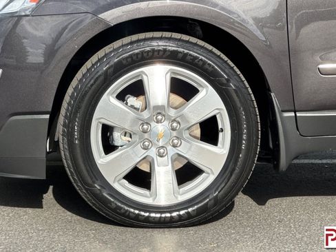 Used 2016 Chevrolet Traverse LTZ AWD/4WD image 36