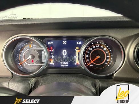 Used 2018 Jeep Wrangler Sport AWD/4WD image 15