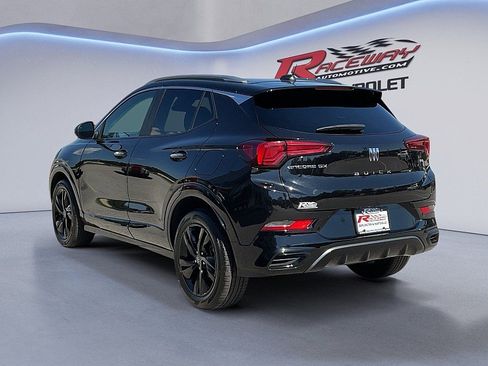 Used 2024 Buick Encore GX Sport Touring image 3