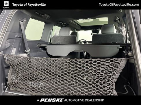 Used 2025 Lexus GX 550 w/ Accessory Package (Z1) image 11