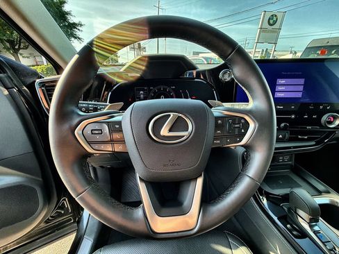 Used 2024 Lexus NX 350 AWD image 23