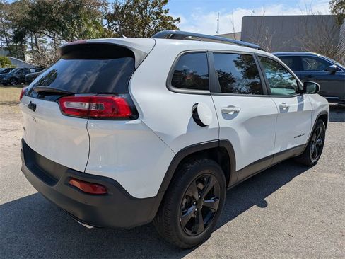 Used 2018 Jeep Cherokee Limited w/ High Altitude Package image 4