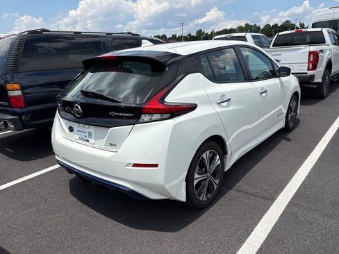 Used 2018 Nissan Leaf SV FWD image 7