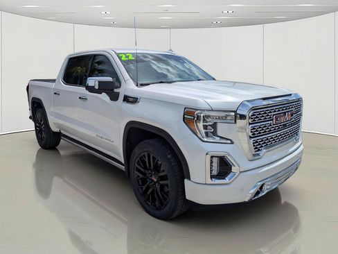 Used 2022 GMC Sierra 1500 Denali w/ Denali Reserve Package AWD/4WD image 4