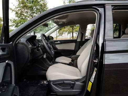 Used 2020 Volkswagen Tiguan S AWD/4WD image 6