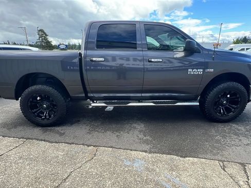 Used 2016 RAM 1500 Big Horn AWD/4WD image 4