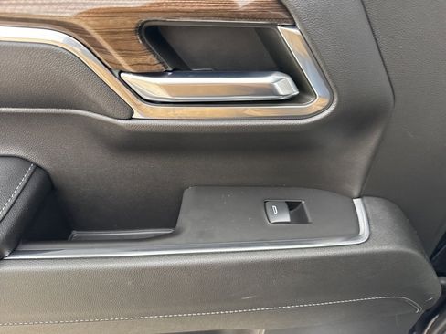 Used 2023 Chevrolet Silverado 1500 LT image 30