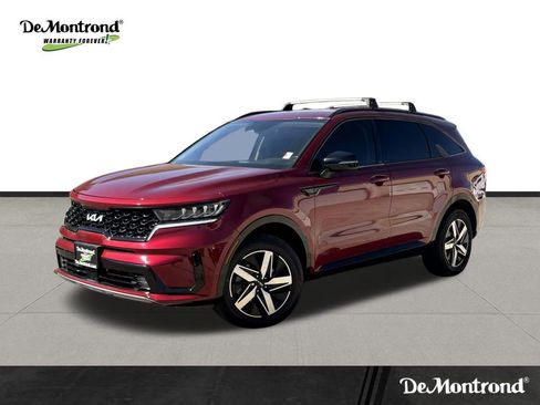 Used 2022 Kia Sorento EX image 1