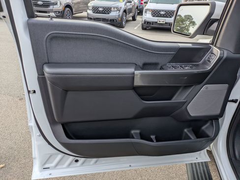 Certified 2023 Ford F150 Lariat w/ Equipment Group 502A High image 16