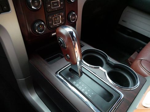 Used 2013 Ford F150 King Ranch w/ King Ranch Luxury Pkg AWD/4WD image 24