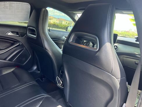 Used 2019 Mercedes-Benz CLA 250 image 18