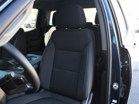 Used 2021 Chevrolet Silverado 1500 Custom Trail Boss w/ Safety Confidence Package image 17