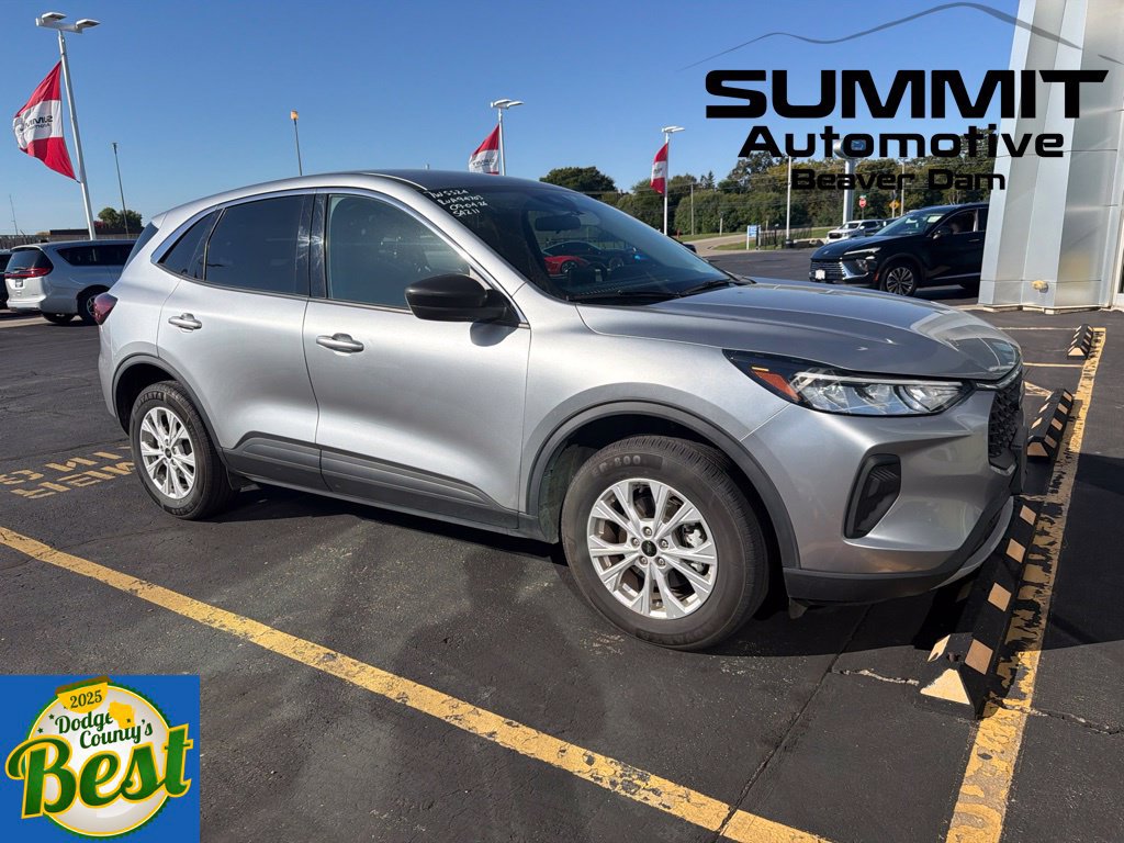 Used 2024 Ford Escape Active AWD/4WD image 1