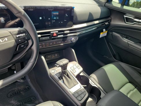 New 2026 Kia Sportage SX AWD/4WD image 40