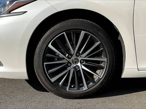 Used 2022 Lexus ES 350 w/ Premium Package FWD image 36