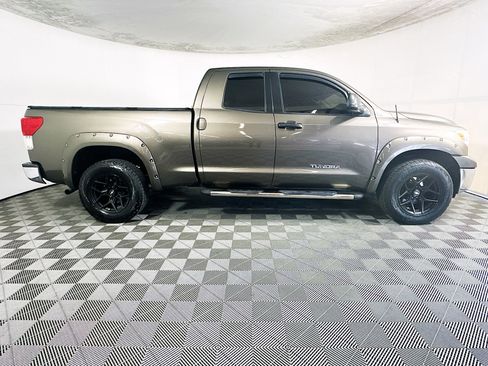 Used 2013 Toyota Tundra 2WD Double Cab image 2