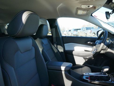 New 2026 Chevrolet Trax LT image 8