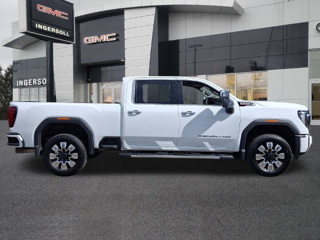 Used 2025 GMC Sierra 2500 Denali w/ Technology Package AWD/4WD image 27