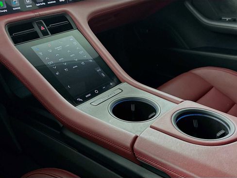 Certified 2023 Porsche Taycan 4S image 19