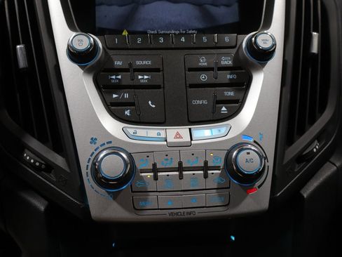 Used 2012 Chevrolet Equinox LT w/ Driver Convenience Package image 26