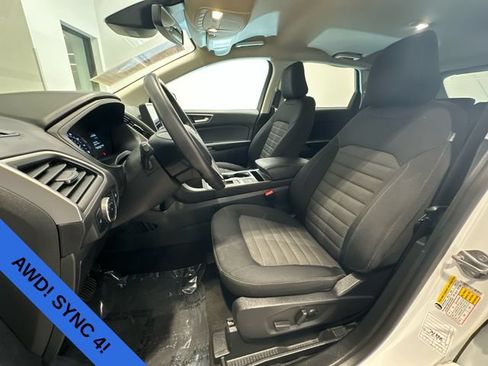 Used 2024 Ford Edge SEL w/ Cargo Accessory Package AWD/4WD image 13