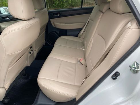 Used 2015 Subaru Outback 2.5i Limited image 22