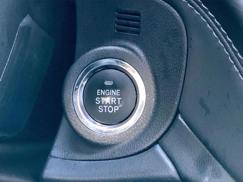 Used 2023 Subaru Outback Limited XT w/ Popular Package #2 image 15