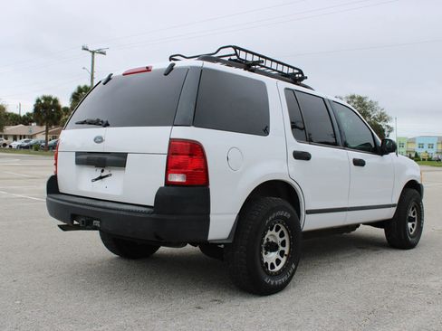Used 2004 Ford Explorer XLS image 8