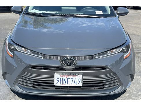 Used 2023 Toyota Corolla LE FWD image 9