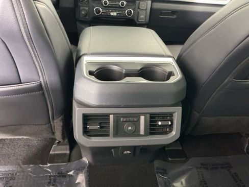 Certified 2025 Ford F450 Lariat w/ FX4 Off-Road Package image 29