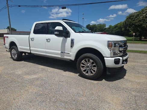 Used 2021 Ford F350 Limited AWD/4WD image 10
