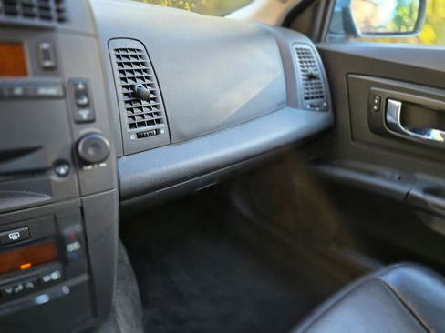 Used 2006 Cadillac CTS 2.8 image 25