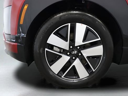 New 2026 Hyundai Ioniq 9 SEL image 4