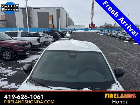 Used 2025 Honda HR-V Sport image 11