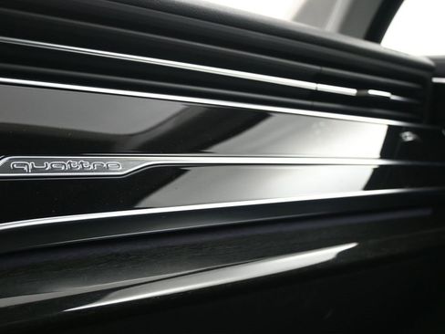 Used 2023 Audi Q7 3.0T Premium Plus image 17