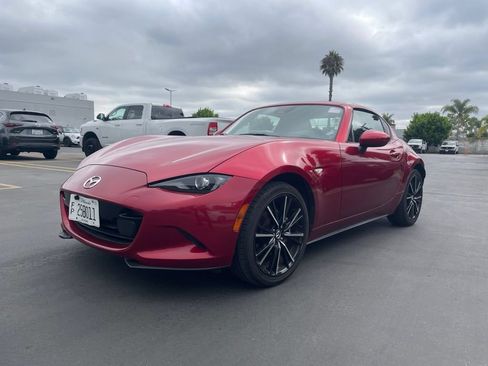 Certified 2024 MAZDA MX-5 Miata RF Grand Touring RWD image 5