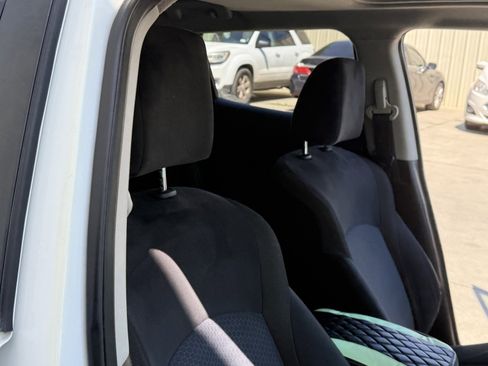 Used 2014 Nissan Juke SV w/ Navigation Package FWD image 29