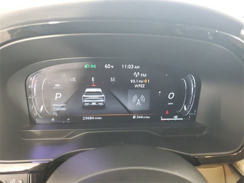 Used 2024 INFINITI QX60 Luxe w/ Performance Audio Package image 12