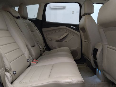 Used 2016 Ford Escape Titanium FWD image 19