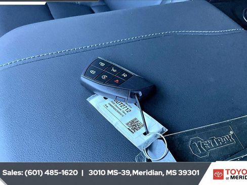 Used 2026 Chevrolet Tahoe Z71 w/ Z71 Off-Road Package AWD/4WD image 9