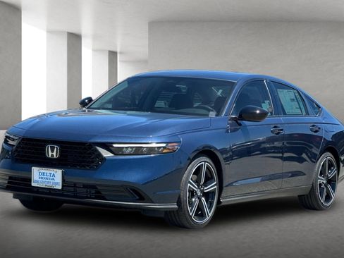 Used 2026 Honda Accord SE image 8