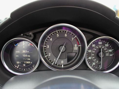 Used 2019 MAZDA MX-5 Miata RF Grand Touring image 23