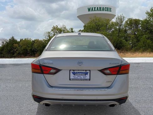 Used 2022 Nissan Altima 2.5 Platinum image 4