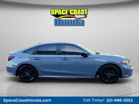Certified 2025 Honda Civic Sport image 2