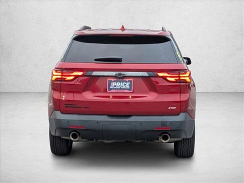 Used 2022 Chevrolet Traverse RS image 7