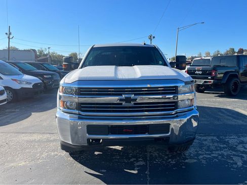 Used 2016 Chevrolet Silverado 2500 LT AWD/4WD image 8