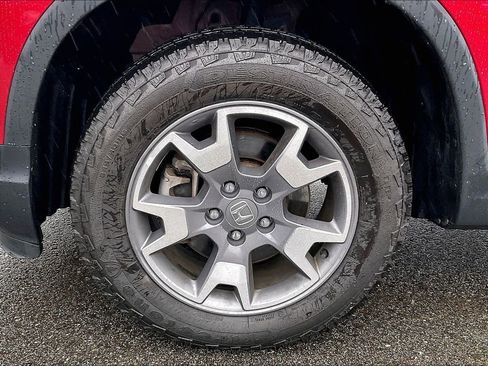 Used 2023 Honda Passport TrailSport image 7